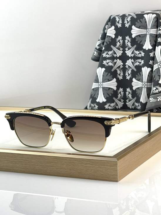 Picture of Chrome Hearts Sunglasses _SKUfw76513148fw